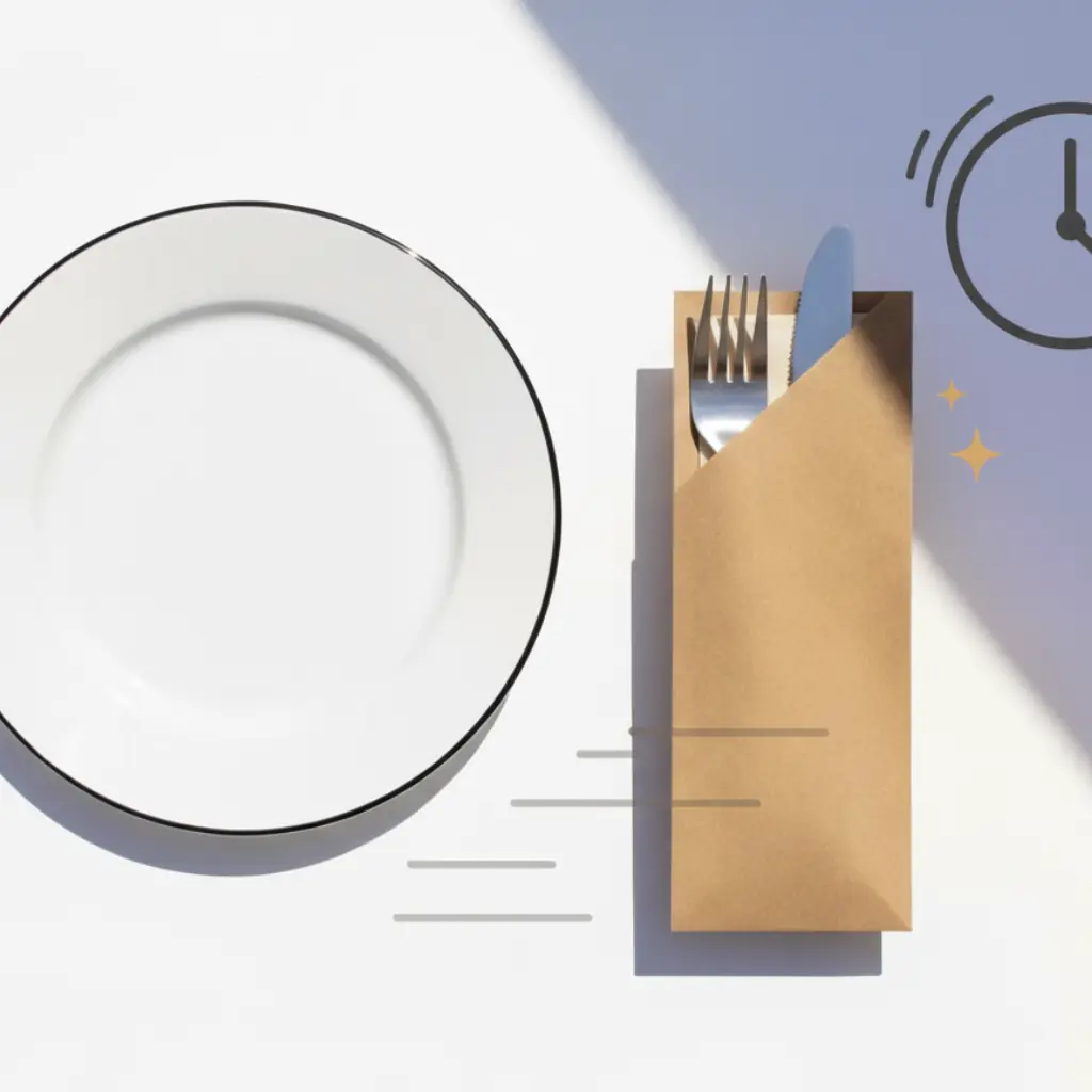 Protected cutlery pouches keep utensils untouched